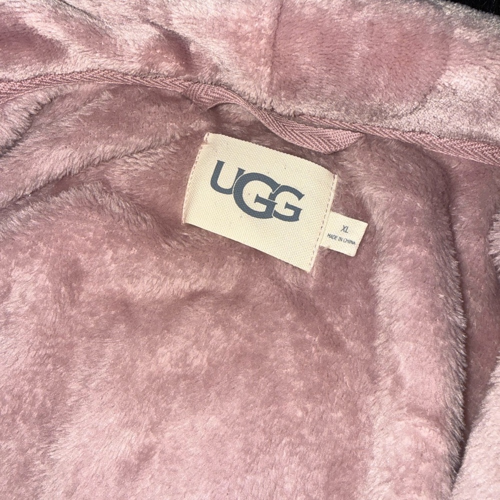 UGG Velour Robe - Picture 4 of 4